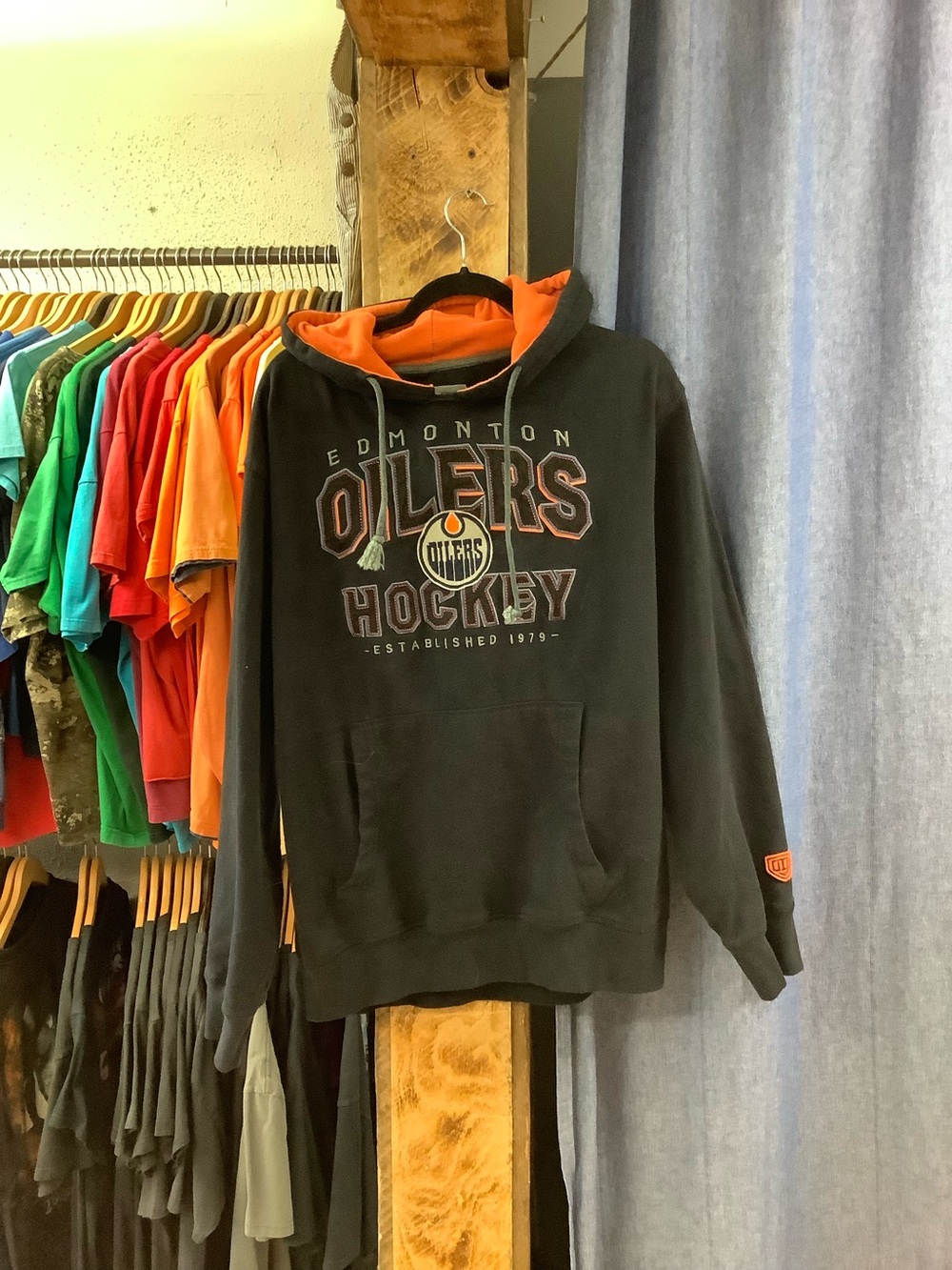 Vintage Edmonton oilers graphic black hoodie